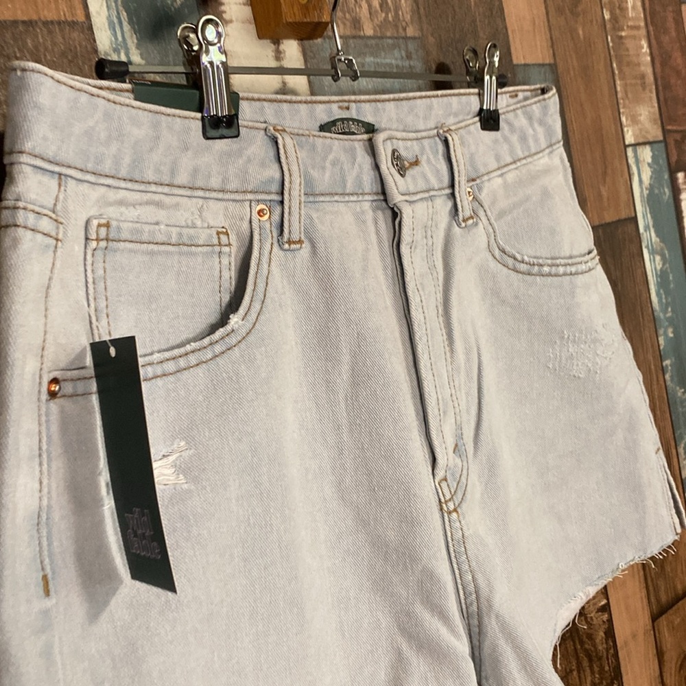 ☀️ - High Rise Cutoffs NWOT - Picture 6 of 12